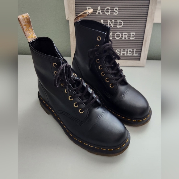 Dr Martens Vegan Felix Lace-up Boots Black M-7 L-8 Unisex - Picture 3 of 13